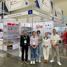 Nasa Bangkok kami para sa Asian Glass Fair